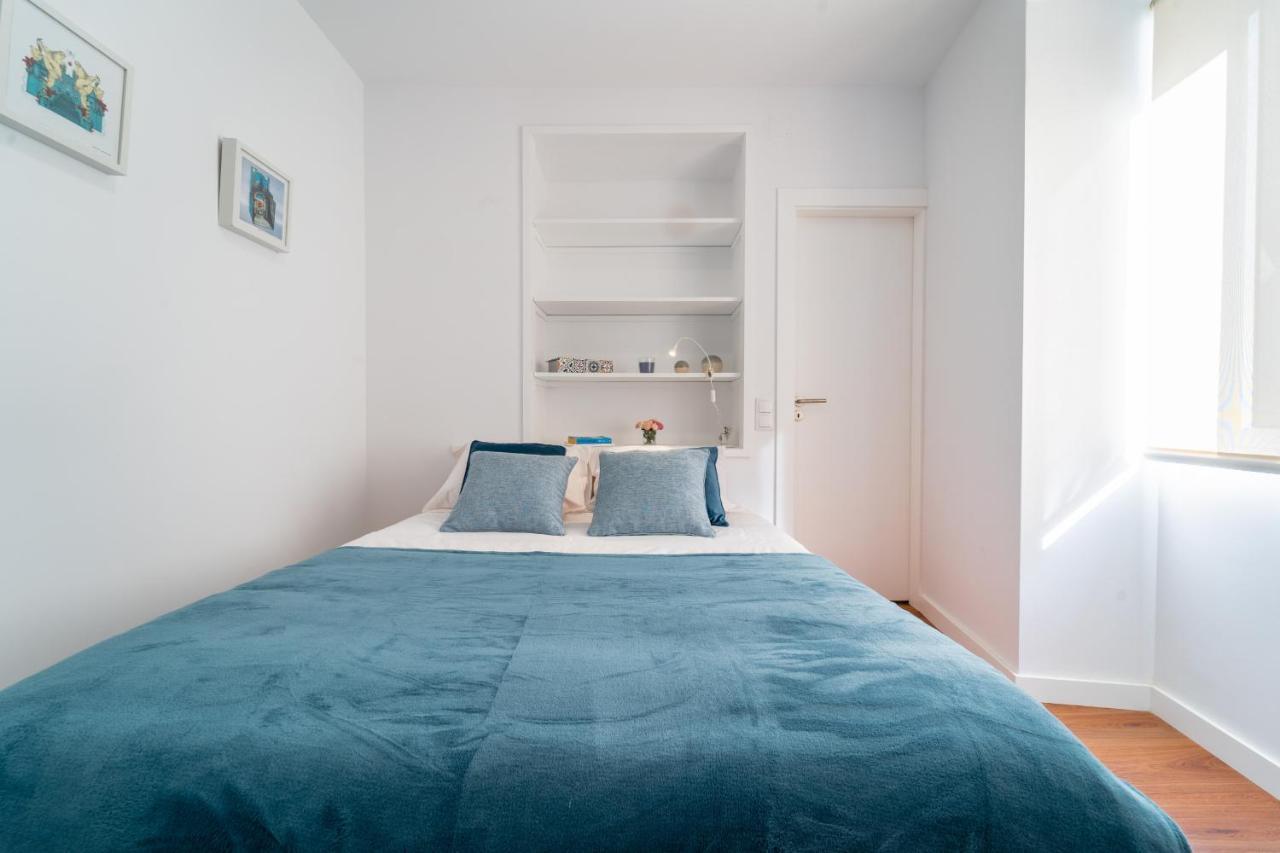 Praca Velha I Apartment Braga Bagian luar foto
