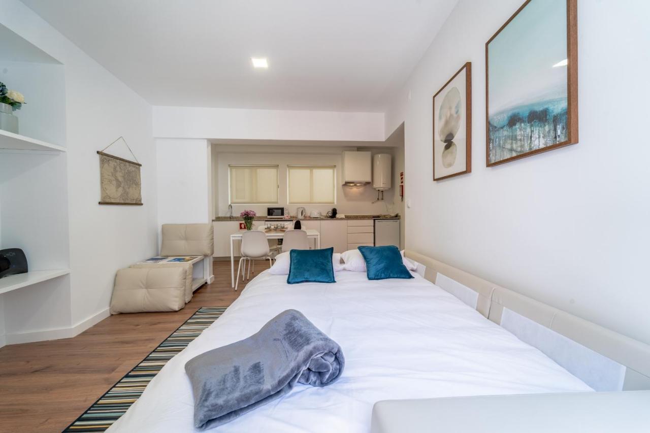 Praca Velha I Apartment Braga Bagian luar foto