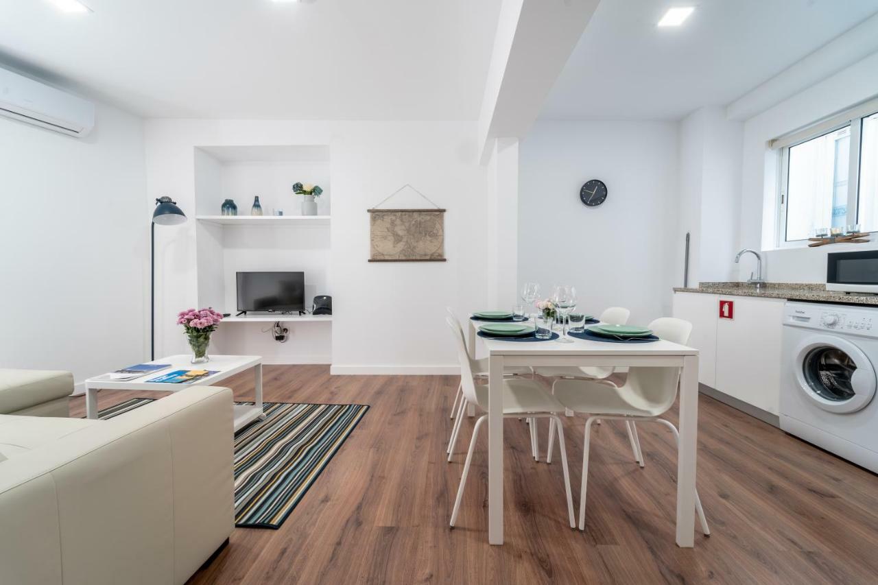 Praca Velha I Apartment Braga Bagian luar foto